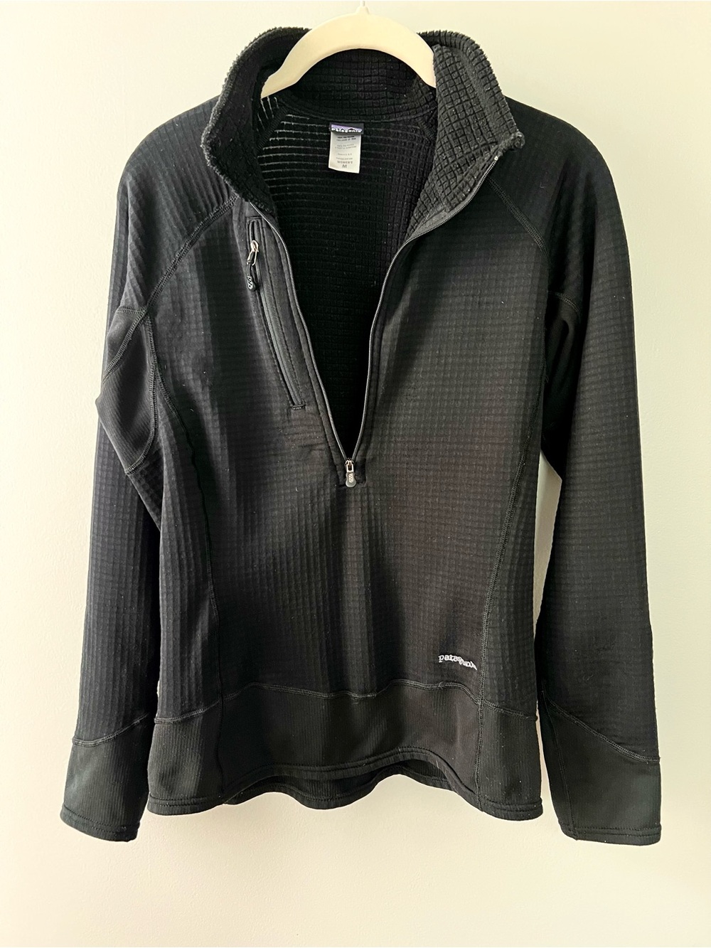 Patagonia R1 Jacket - Picture 4 of 8
